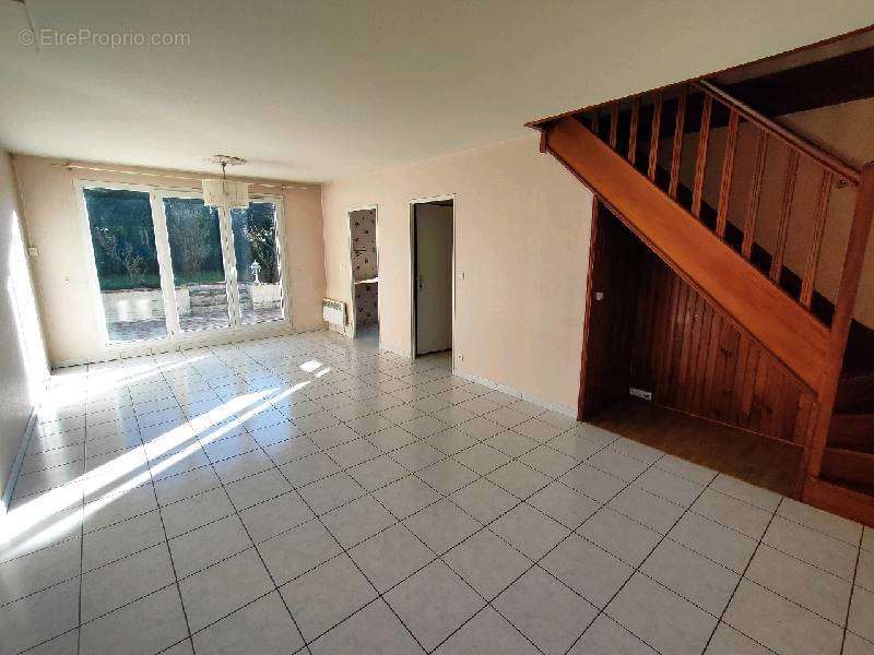 Maison à MITRY-MORY