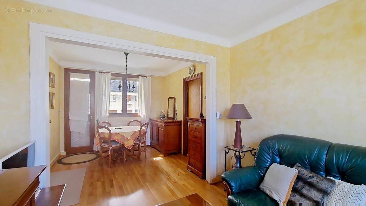 Photo 1 - Appartement à SARTROUVILLE