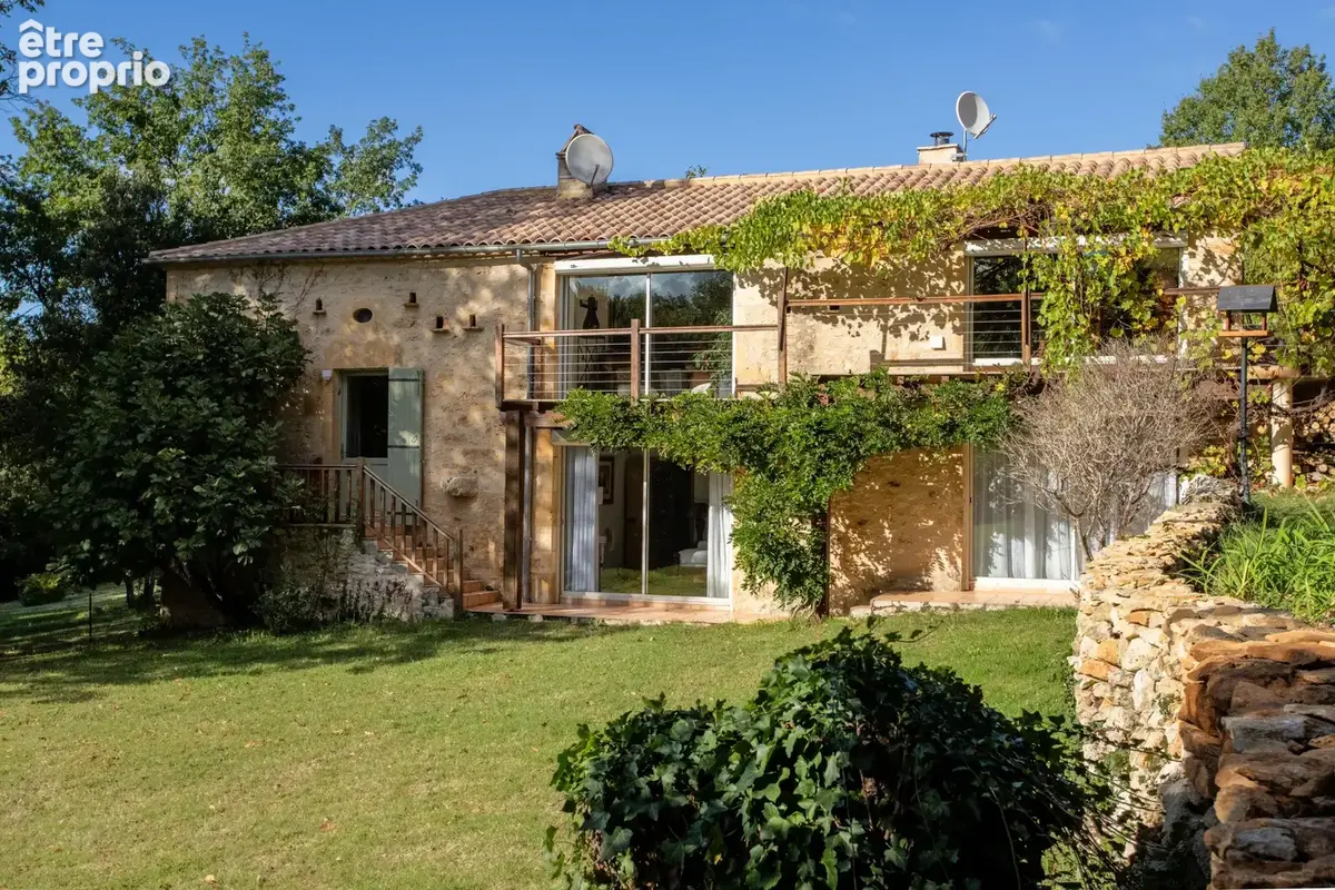 Maison de campagne avec piscine et terrain - photo 4