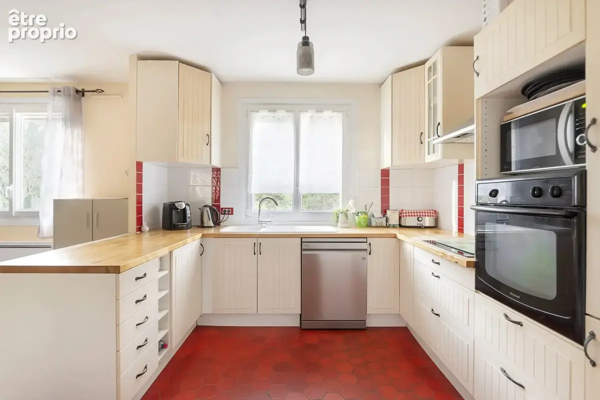 Maison 6 pièces 109 m² à vendre à Linas (91310) - photo 4