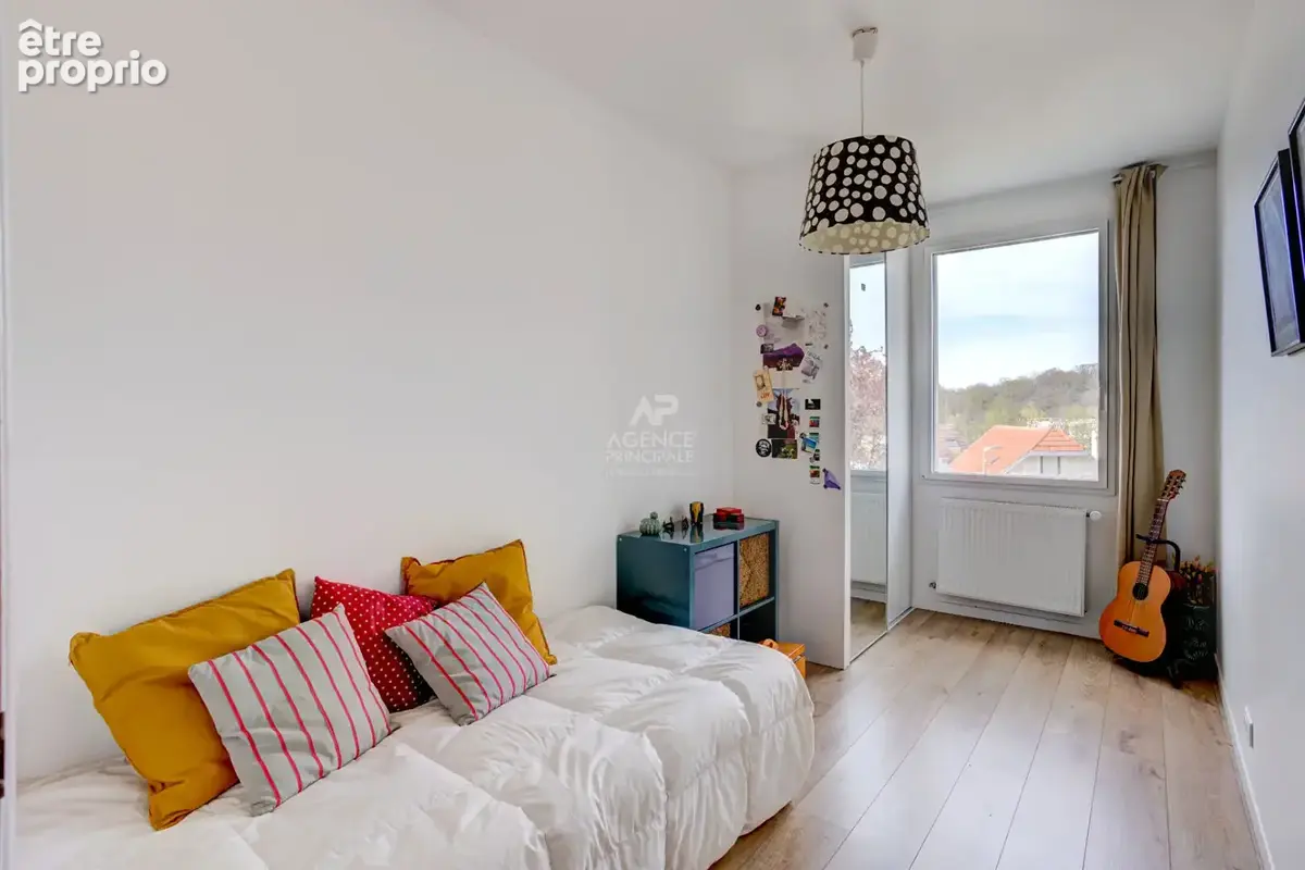CHAVILLE - Ursine - Belle maison moderne et familiale de 8 pièces - photo 18