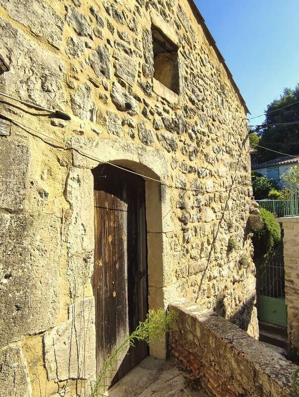 Maison à ALLEGRE-LES-FUMADES