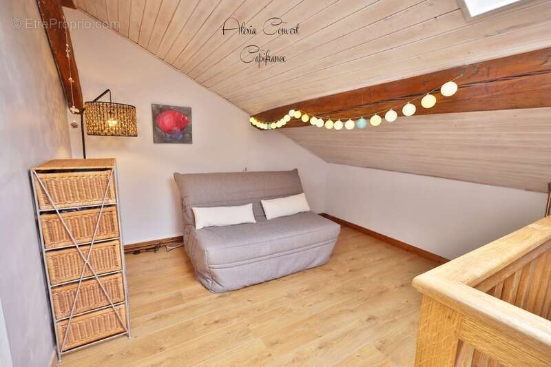 Maison à vendre 5 pièces, terrain 3420m² de calme à CORMOZ (01) - photo 14