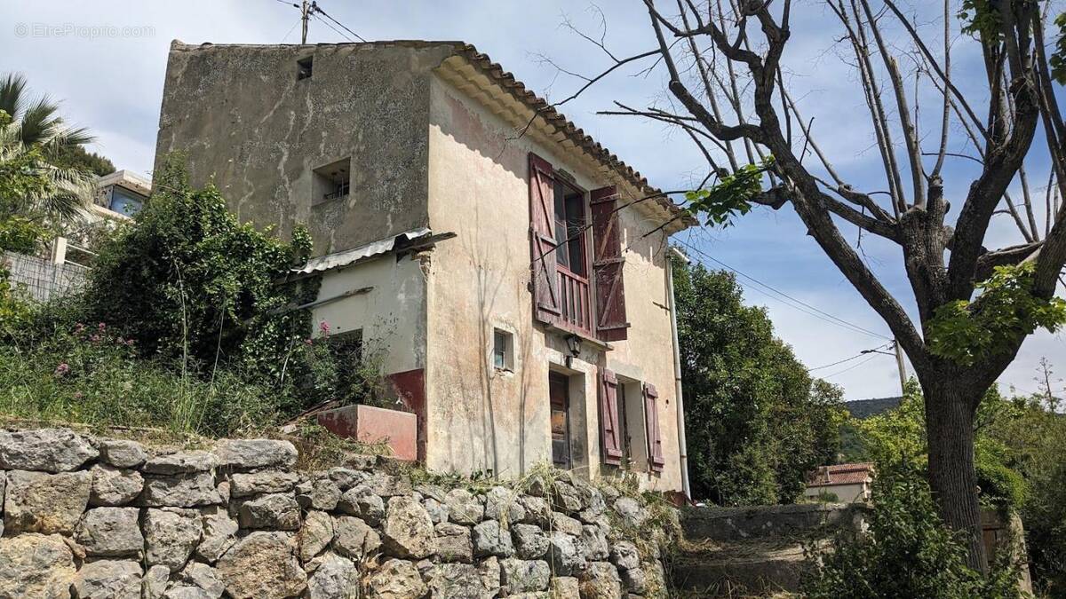 Maison à BARGEMON