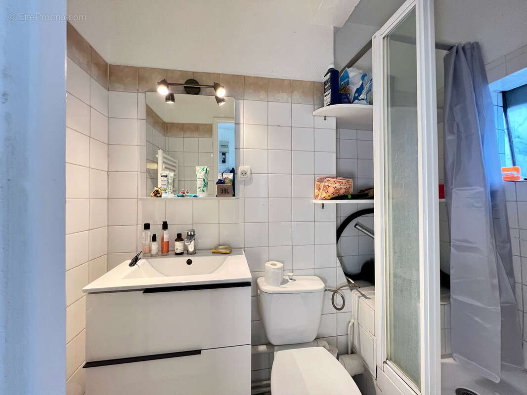 Appartement à PARIS-18E