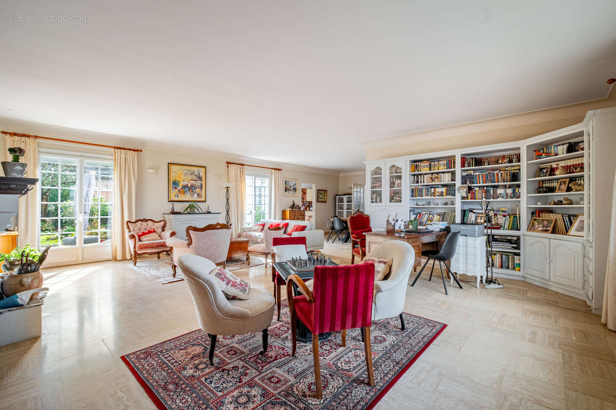 Maison à LA PLAINE-SUR-MER