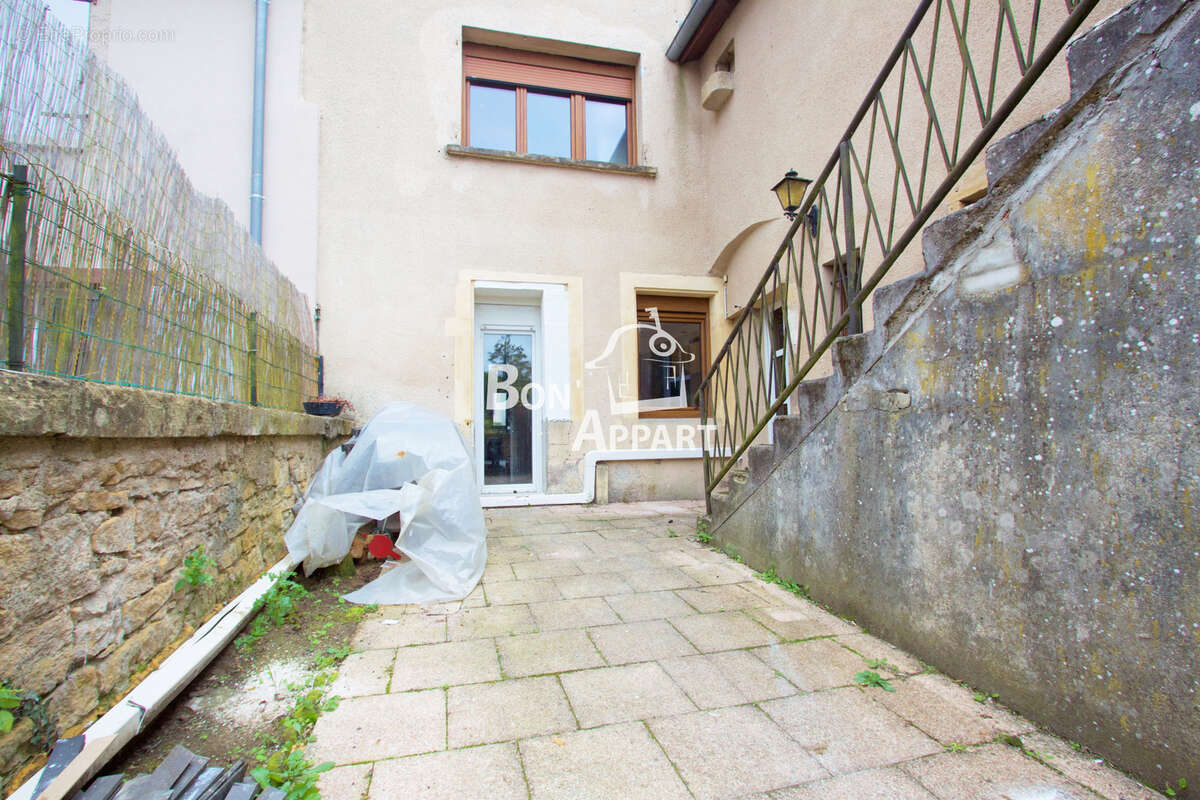 Maison à AMANVILLERS