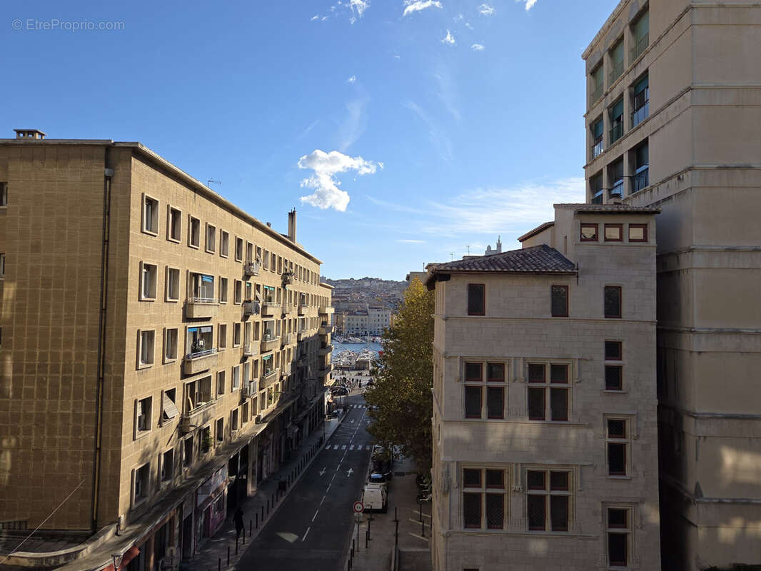 Appartement à MARSEILLE-2E