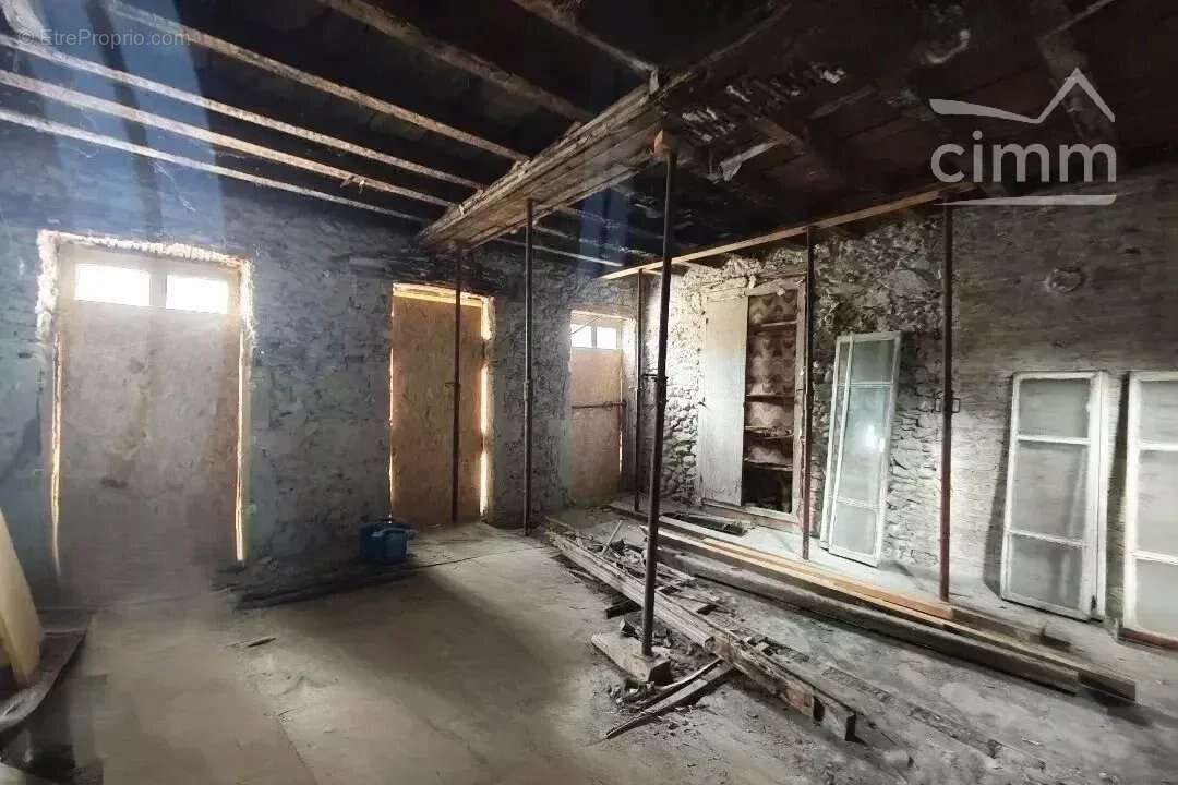 Appartement à DOMENE