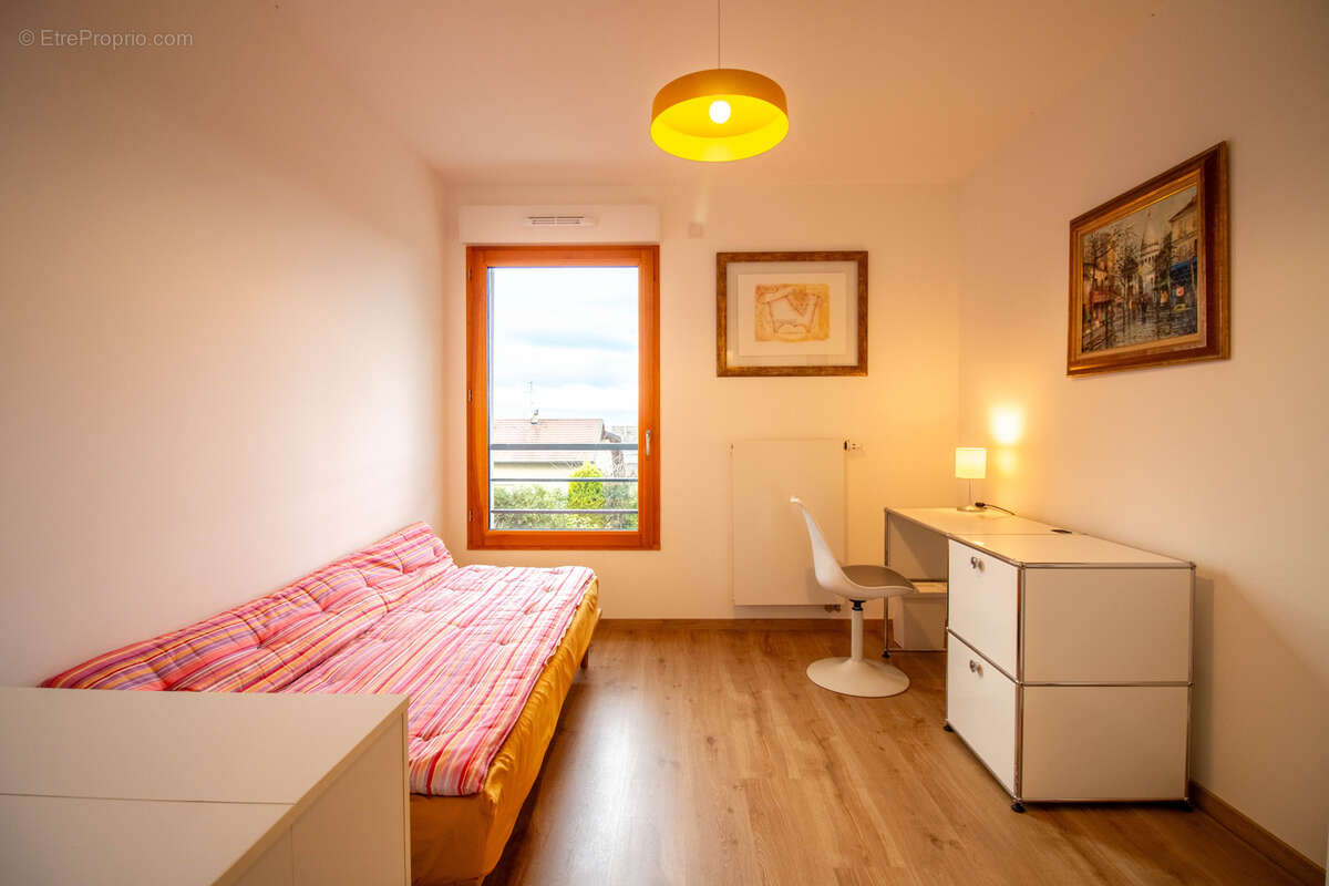 Appartement à ANTHY-SUR-LEMAN