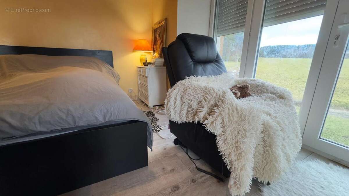 Maison à SAINT-AGREVE