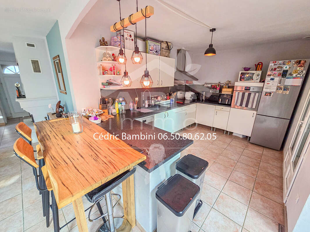 Maison à SAINT-MAXIMIN-LA-SAINTE-BAUME