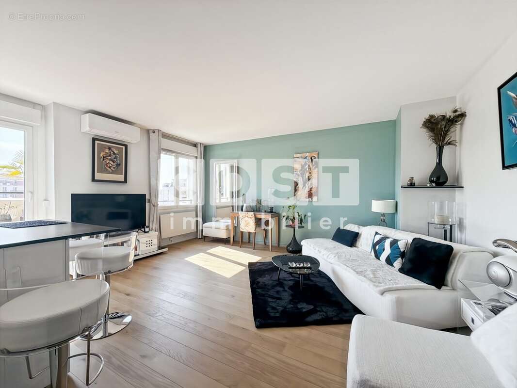Appartement à ASNIERES-SUR-SEINE