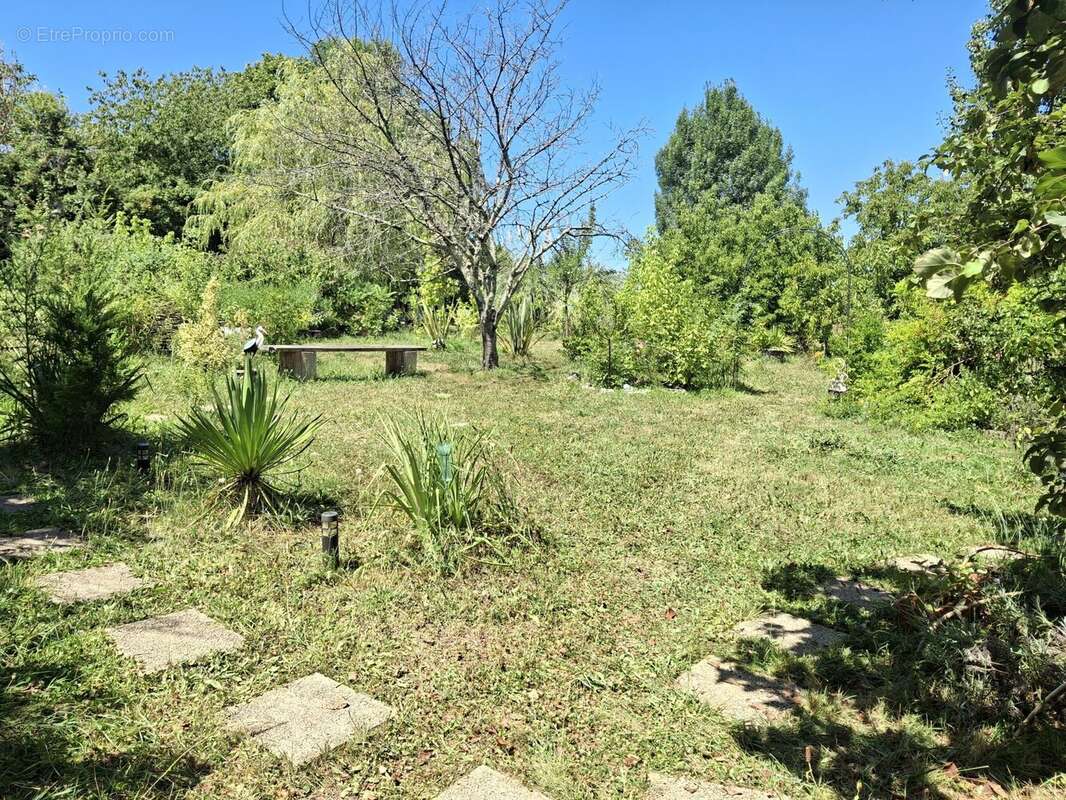 Maison à ALLEMANS-DU-DROPT