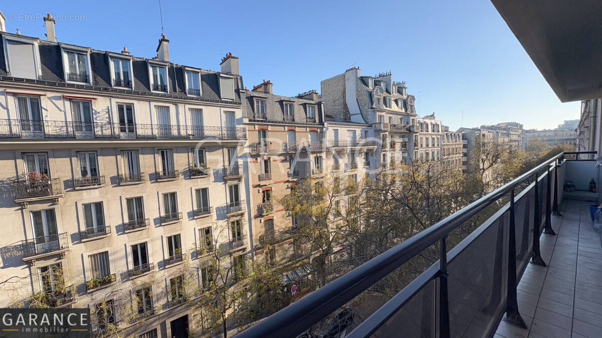Appartement à PARIS-12E