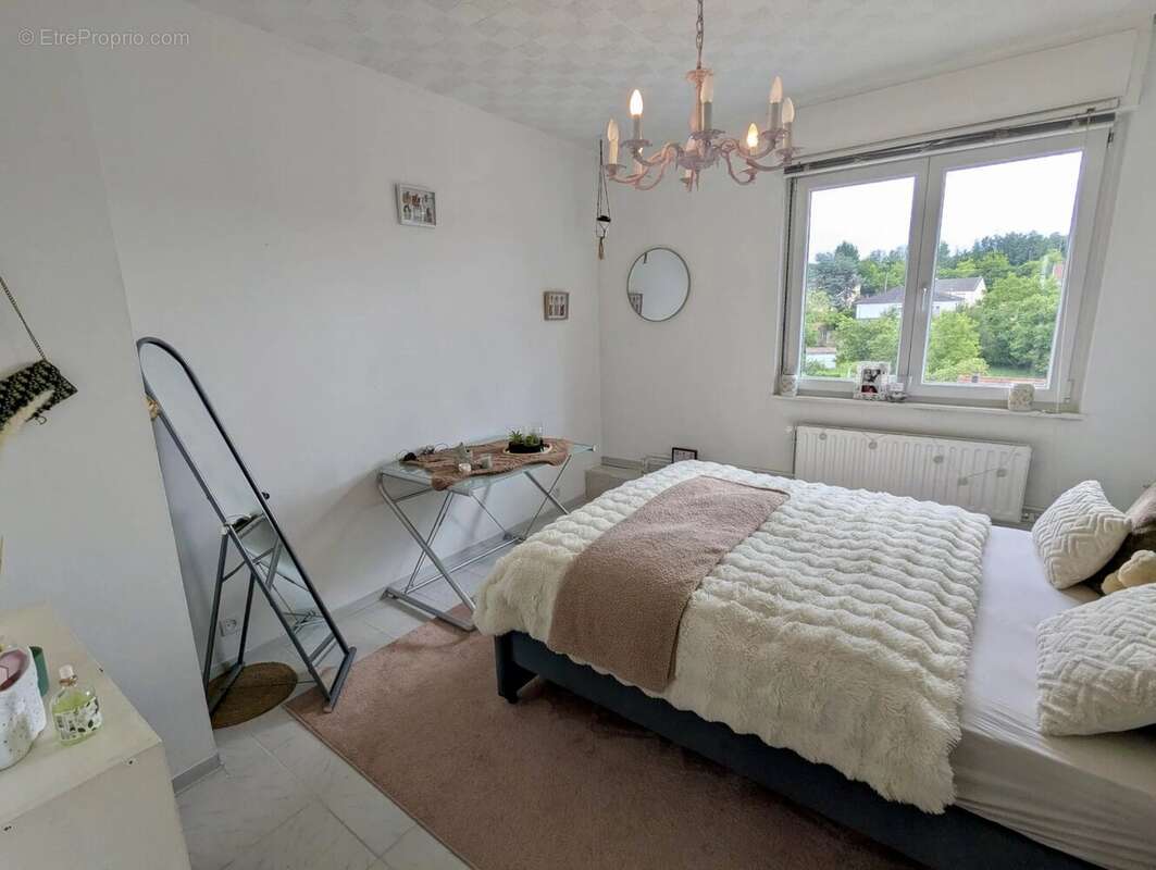 Maison 128 m² à Forbach  - photo 7