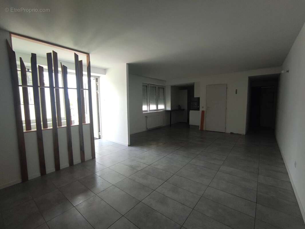 Ensemble immobilier - photo 4