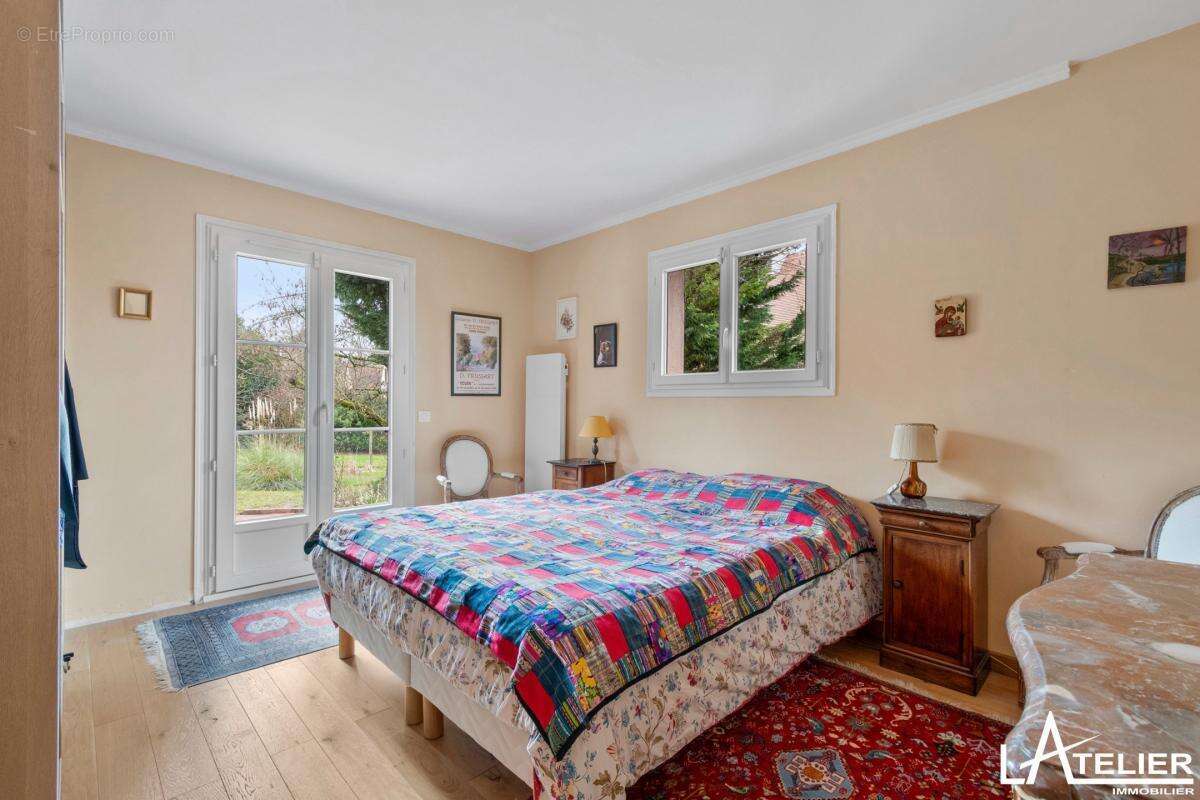 Maison à MAREIL-MARLY