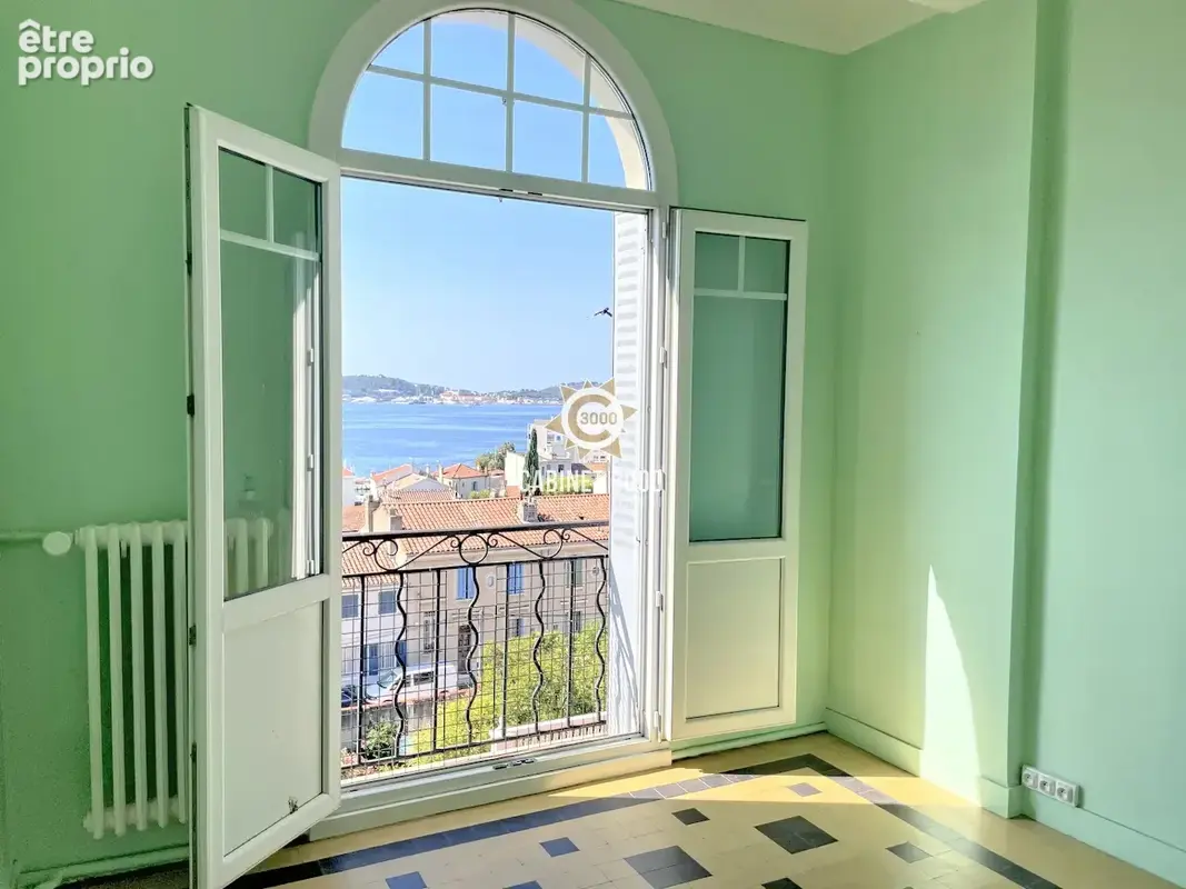 M2320 - TOULON - Le Mourillon - Appartement T3 - Vue mer - photo 3