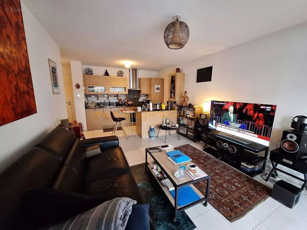 Appartement à PUGET-SUR-ARGENS