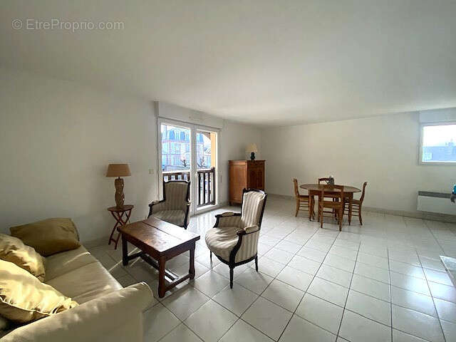 Appartement à TROUVILLE-SUR-MER