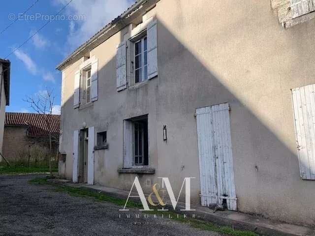 Maison à MAREUIL
