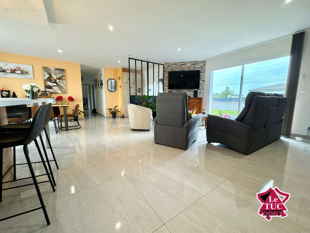 Maison à VILLENEUVE-SUR-LOT