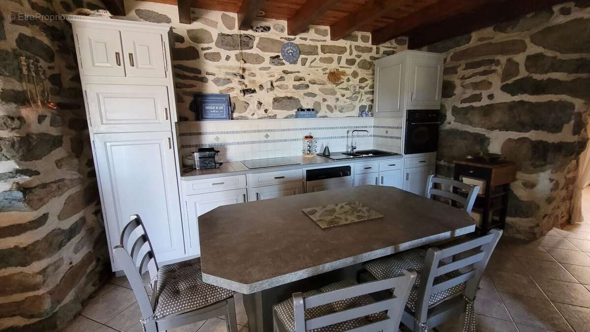 Ancienne ferme rénovée - Les Estables - photo 8