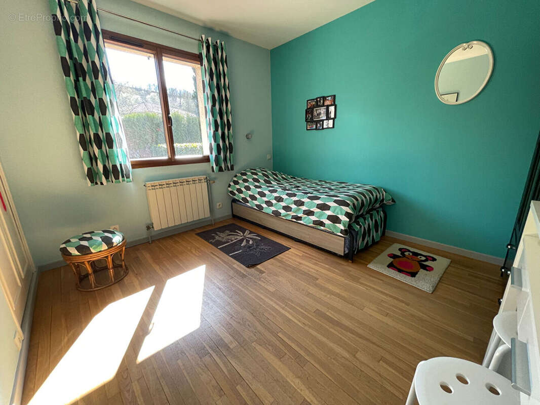 Maison à FONTAINES-SUR-SAONE