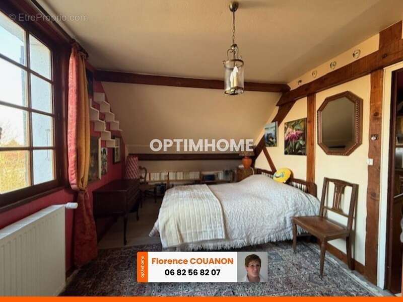 Maison à SAINT-CYR-SOUS-DOURDAN