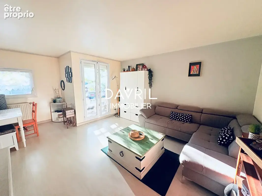 Appartement Jouy Le Moutier 2 pièces proche COMMERCES -ECOLES !!! - photo 2