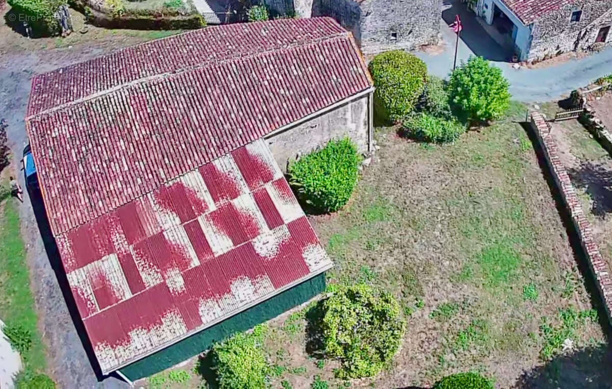 Dépendance aménageable avec terrain arboré - photo 19
