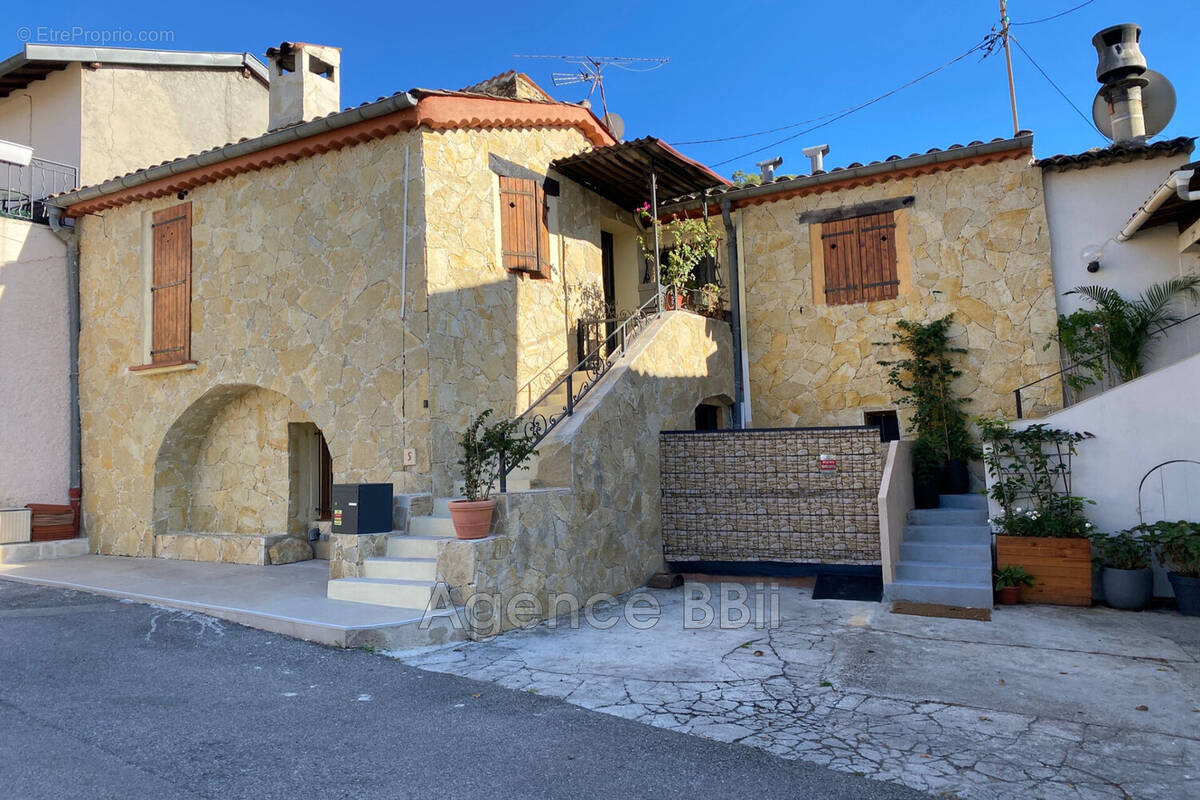 Maison à LA TRINITE