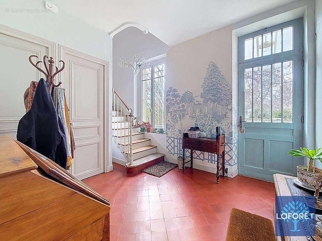 Maison à ETAMPES