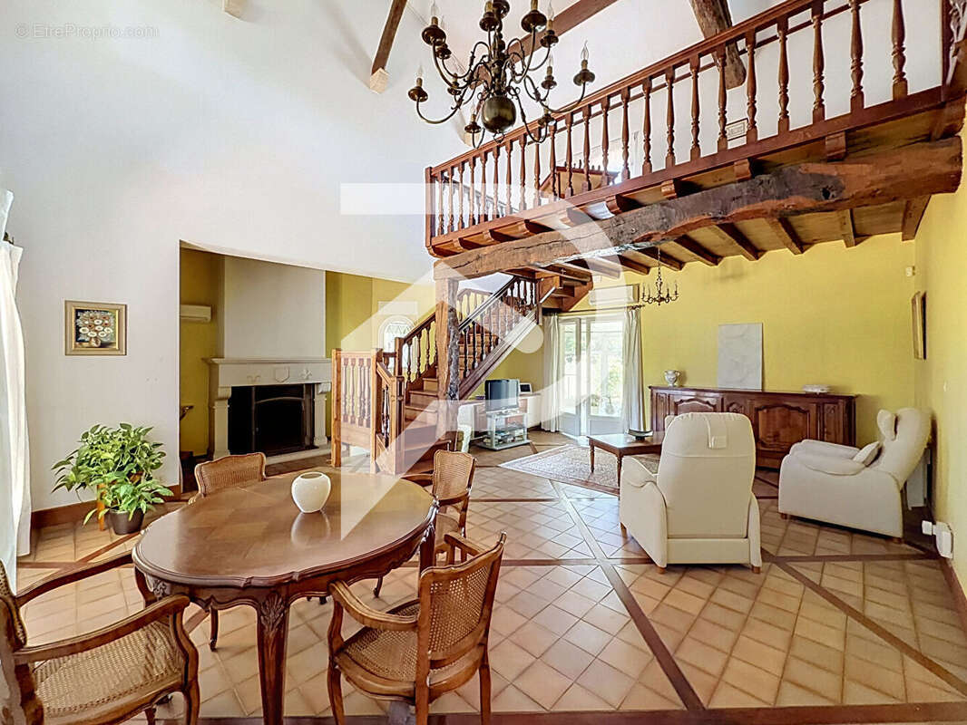 Maison à COLOMIERS