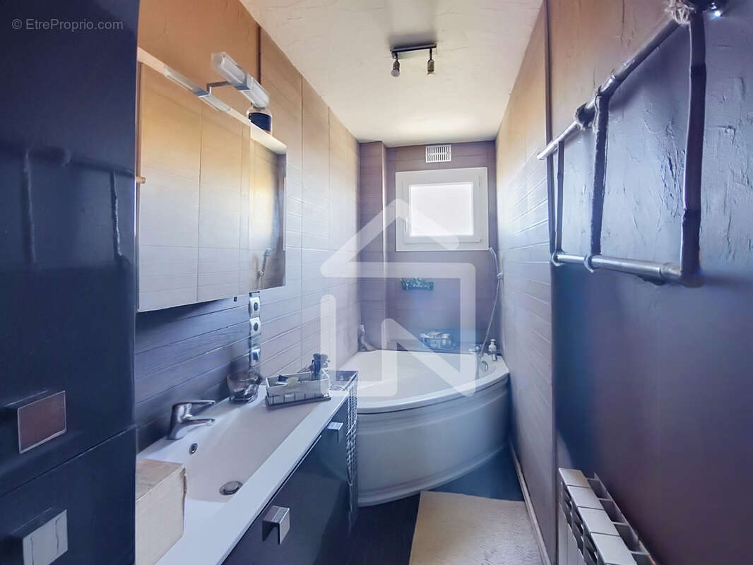 Guilherand-Granges, appartement type 5 de 90,13m2 - photo 8
