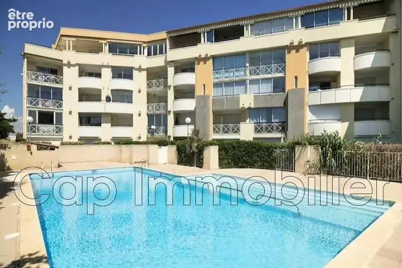 Appartement 3 pièces 43 m² à vendre à Agde (34300) - photo 2