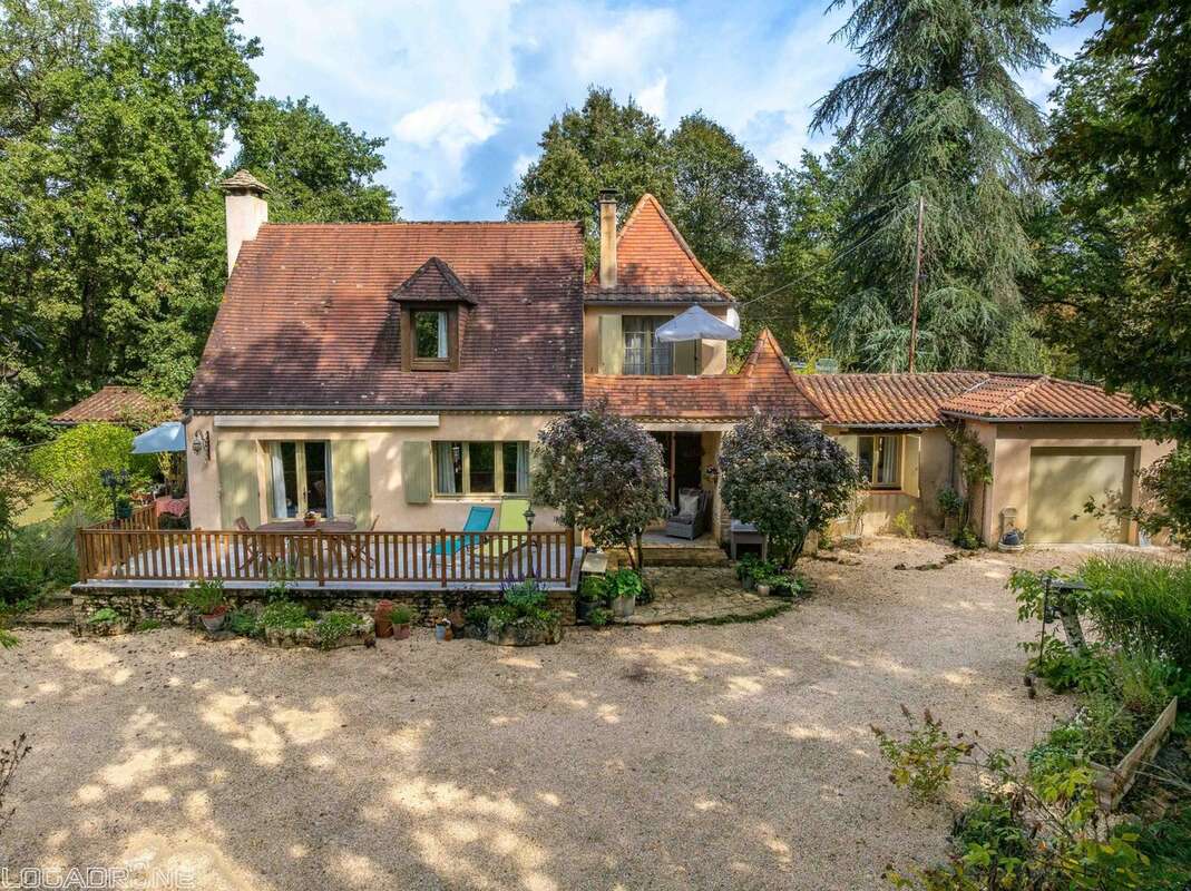 Maison à SAINTE-ALVERE