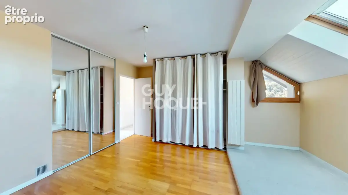 ANNECY - Maison mitoyenne 108,3 m² avec jardin et garage - photo 7