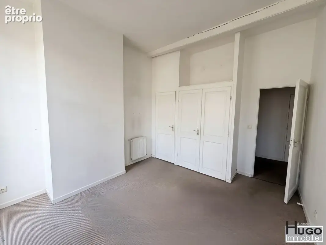 Bordeaux- proche du lycee montaigne et de la victoire- appartement t3 lumineux vendu libre ! - photo 9