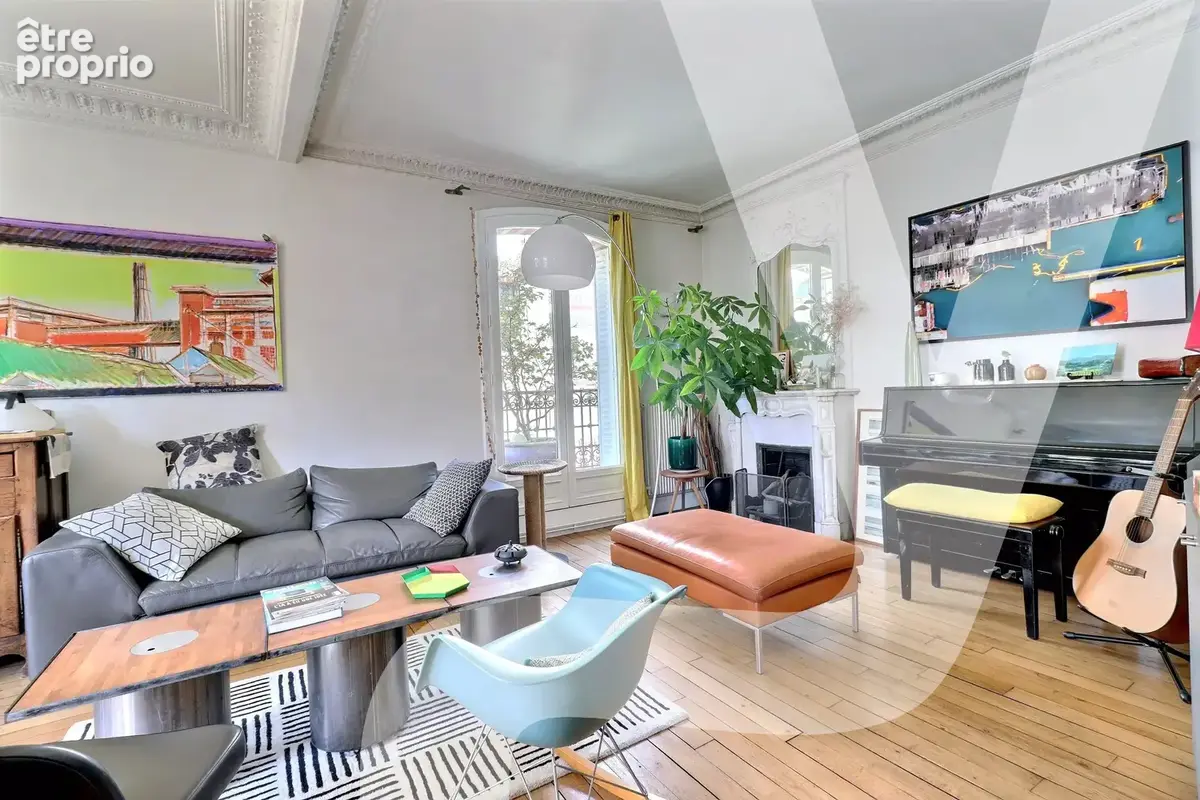 Paris 20e – Village Saint-Fargeau  Duplex 95 m² (102 m² au sol) en dernier étage, 3 chambres dont suite parentale - photo 2