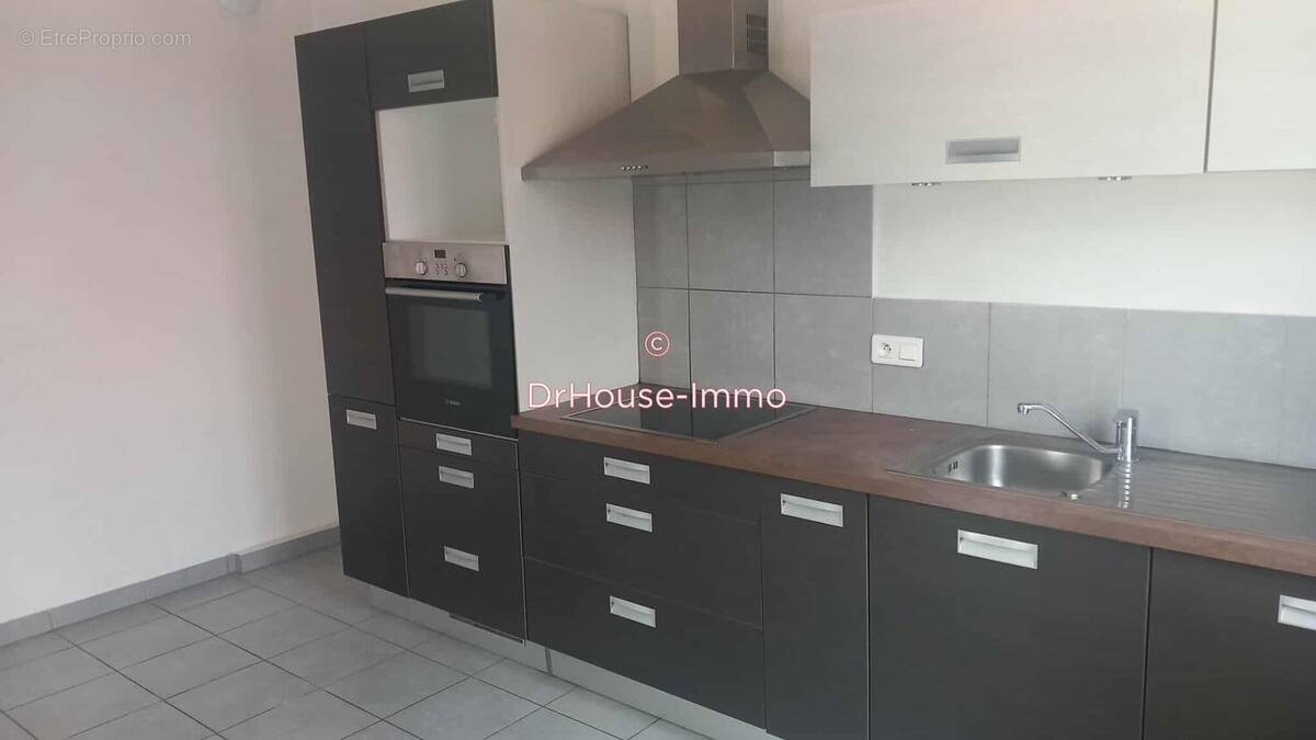 Appartement à BRIVES-CHARENSAC