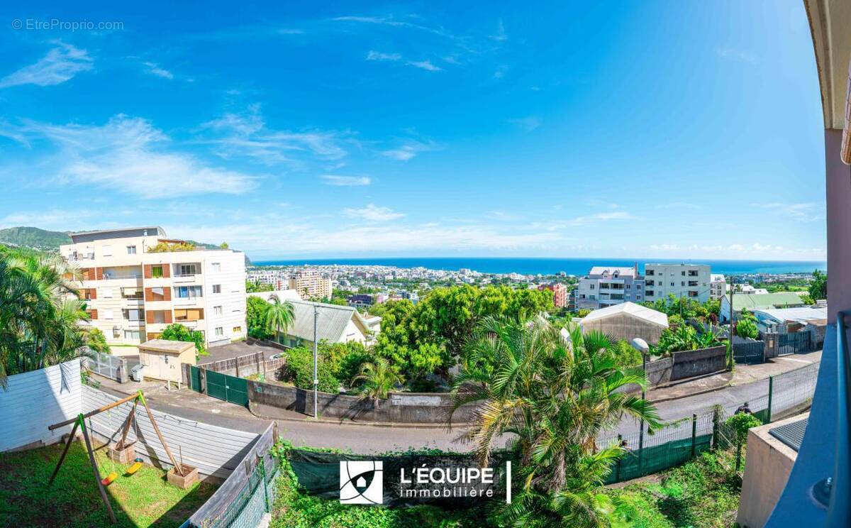 Appartement à SAINT-DENIS