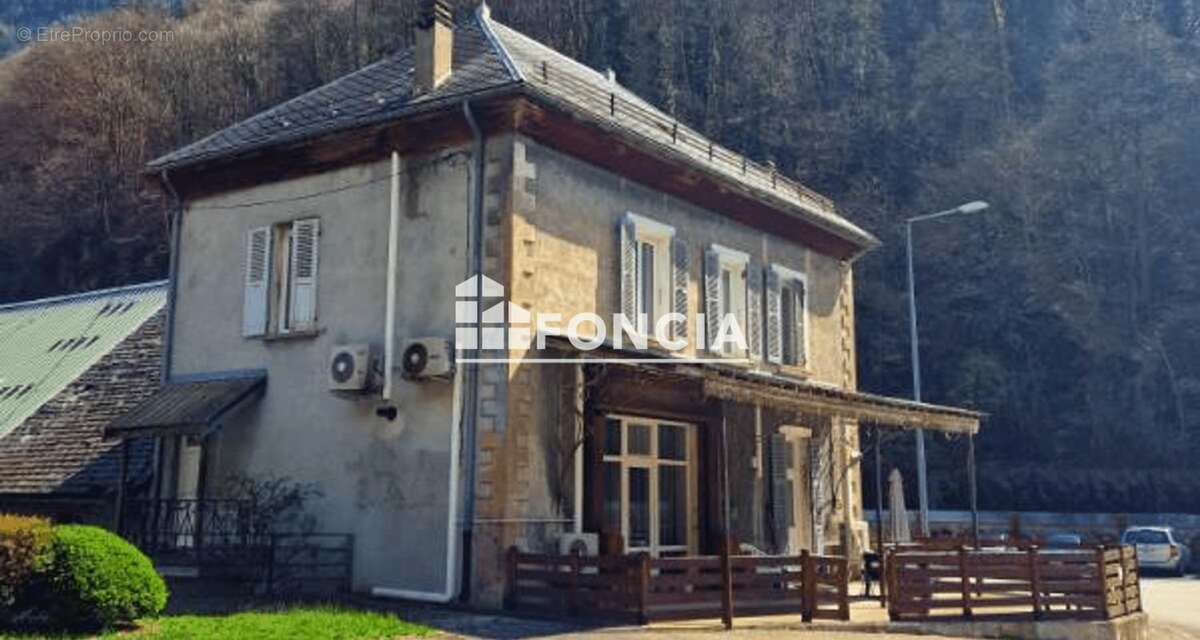 Maison à LIVET-ET-GAVET