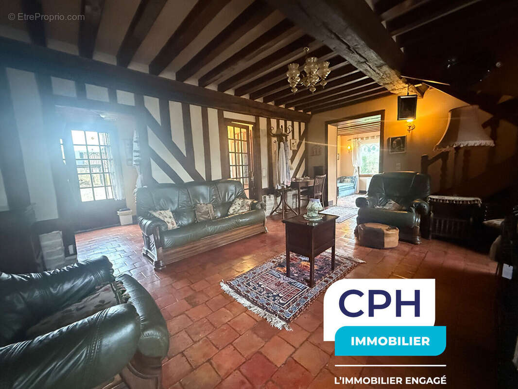 Maison à NOTRE-DAME-DE-COURSON