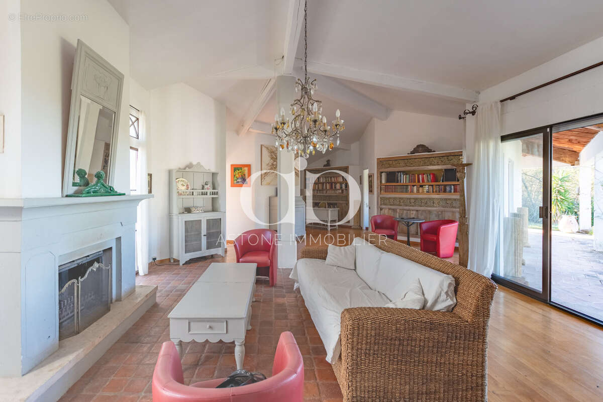 Maison à CASSIS