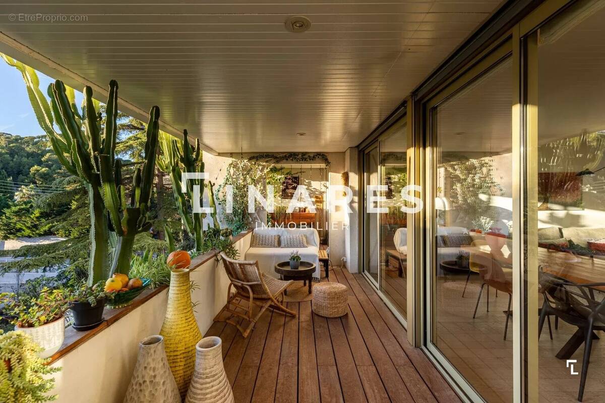 Appartement à MARSEILLE-8E