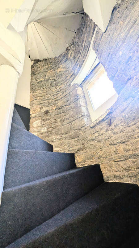 IMMEUBLE DE RAPPORT EN MONOPROPRIÉTÉ - Hypercentre Morlaix - 132 m² - Bonne rentabilité - photo 14