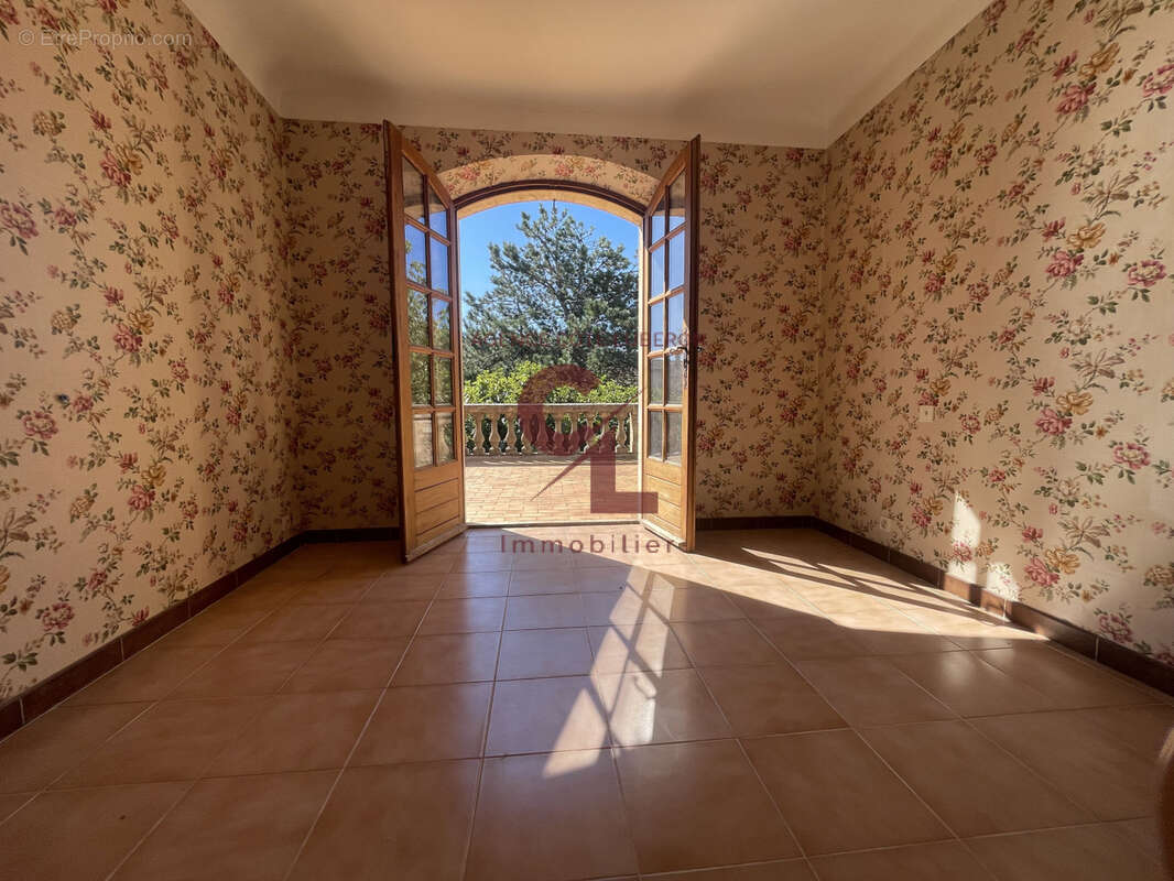 Maison 150 m² à Cavaillon  - photo 9
