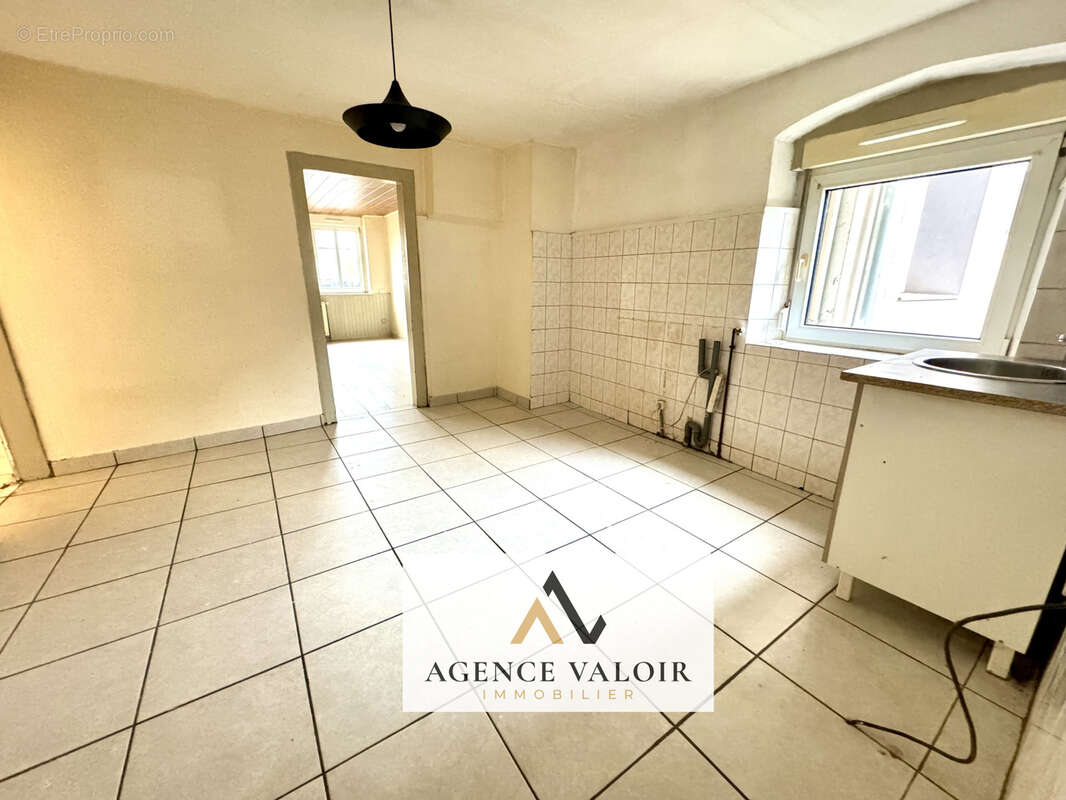 Sarralbe - maison de ville - 160m2 - 4 chambres - photo 11